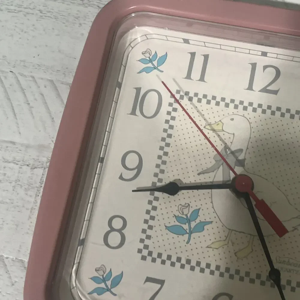 Vintage Sunbeam Quartz Goose/Duck Clock Square Country Pink Cottage 80’s Works!